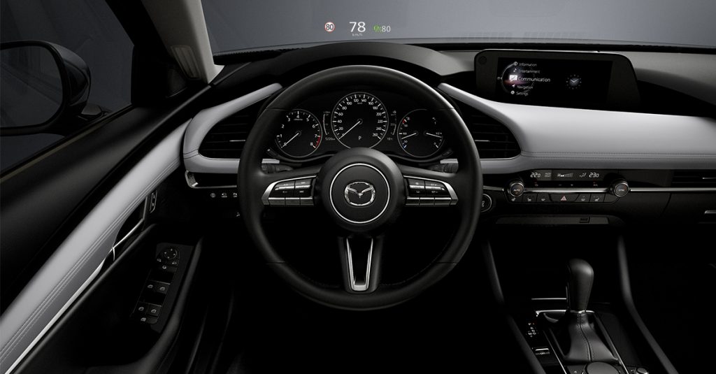 Cockpit nieuwe Mazda2