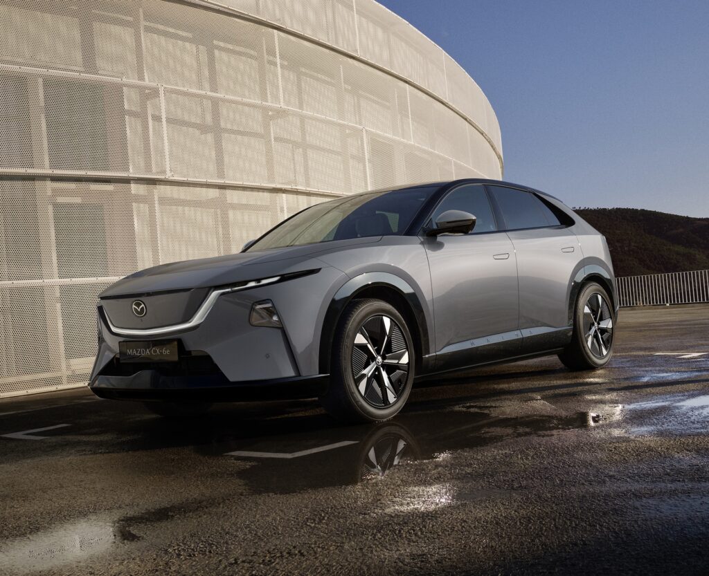 Mazda CX-6e